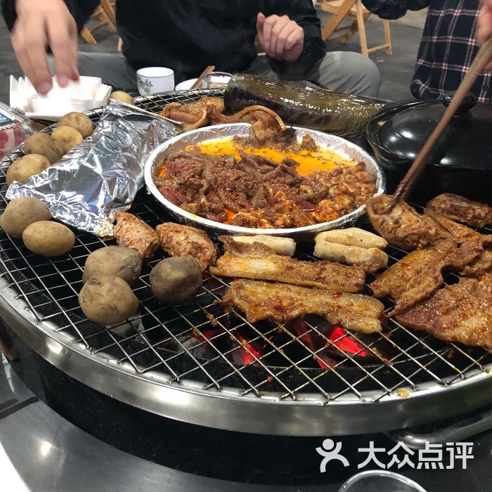 西昌藿香火盆烧烤