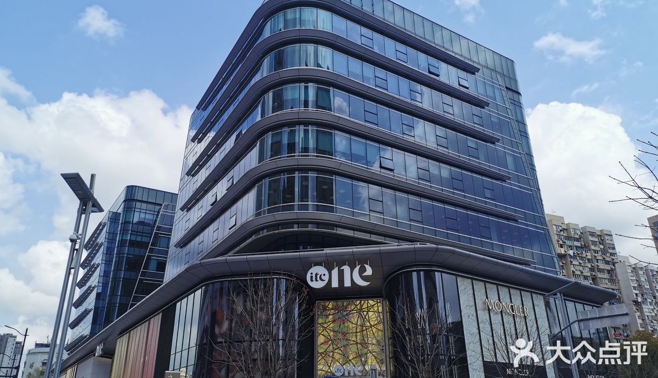 oneitc是徐家汇新晋时尚潮流地标