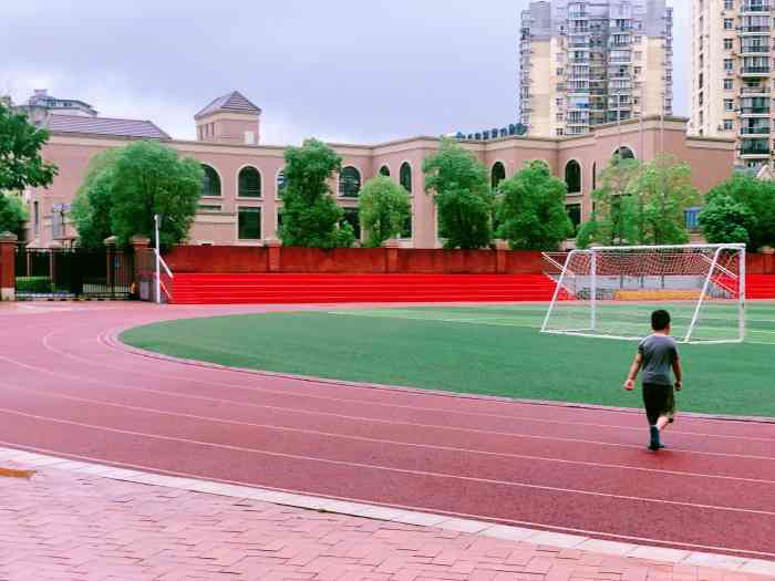 武昌中华路小学橡树湾校区(中华路小学橡树湾校区)-"