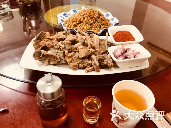 星月美食城-图片-阿克塞哈萨克族自治县美食-大众点评网