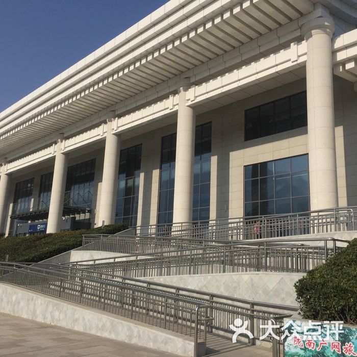 陇南火车站