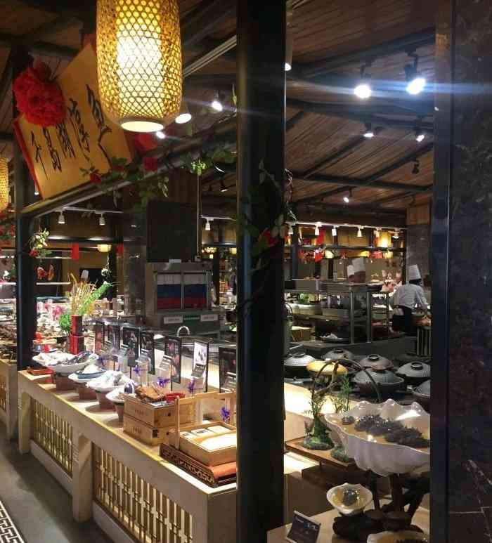 月亮湾(百姓渔村)酒店-"百姓渔村月亮湾店,附近居民的