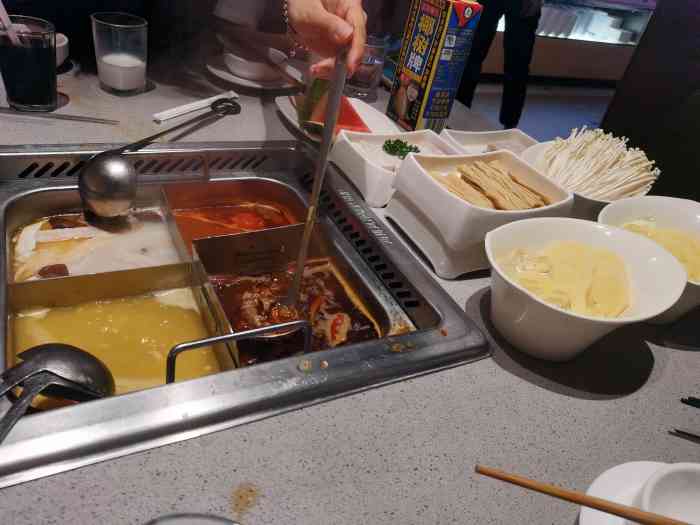 海底捞火锅(东二环店)-"海底捞东二环泰禾广场店,位于