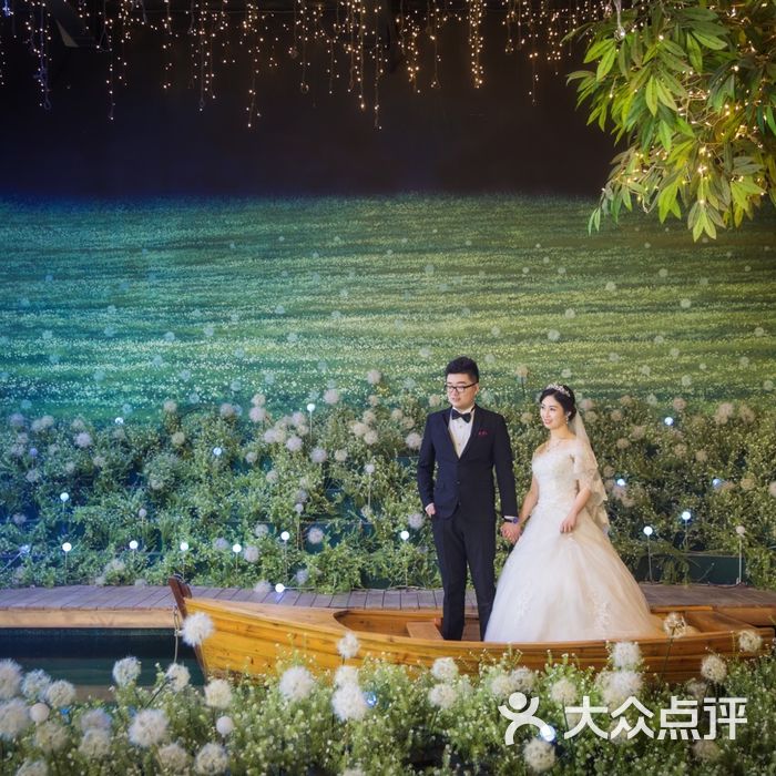 王开婚纱摄影