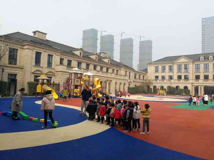 嘉德琳蒙特梭利幼儿园