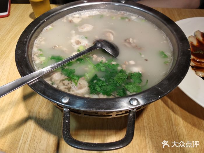 锅仔羊杂