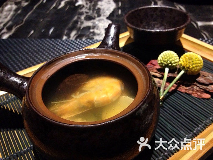 海鲜大餐_海鲜干货_海鲜土瓶蒸