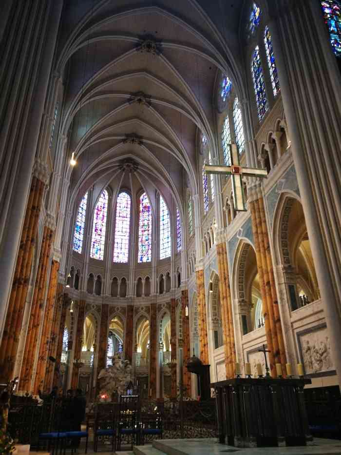 沙特尔大教堂-"沙特尔大教堂( la cathédral."