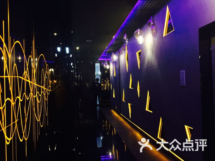 v-show主题ktv(高新店)-图片-西安k歌-大众点评网
