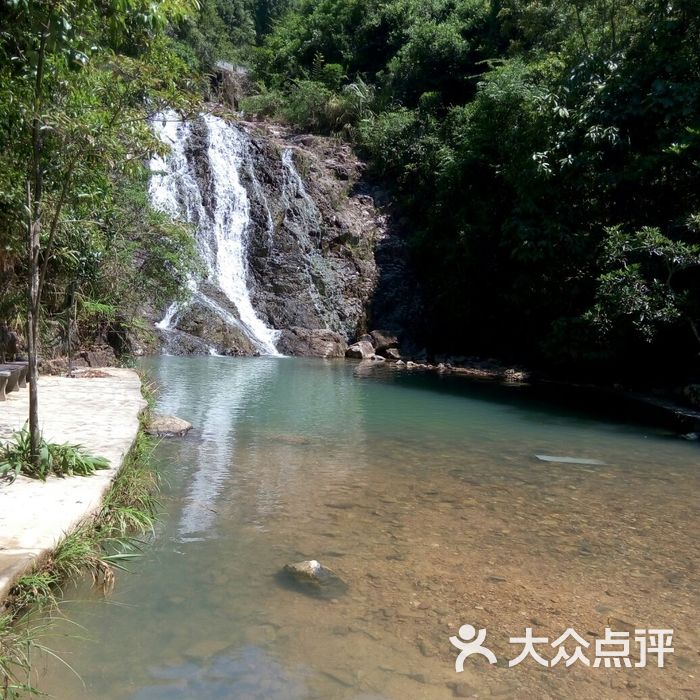 凤翔峡原始生态旅游区