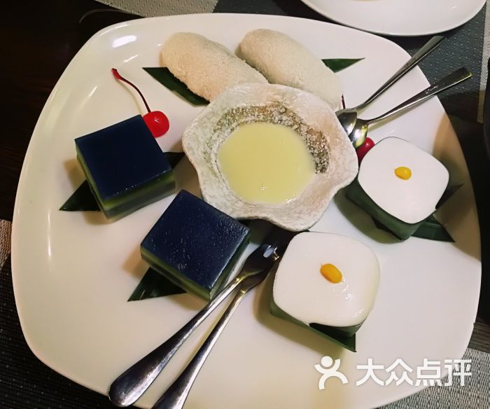 明泰谷泰国休闲餐厅(南京新百店)甜品组合图片 第0张