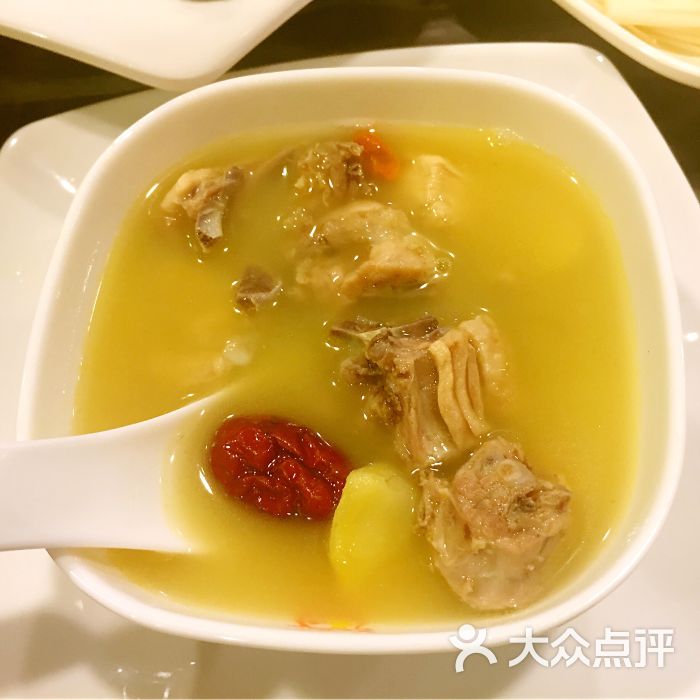 重庆心灵养生板栗鸡火锅图片 第8张