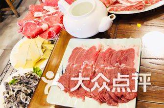 烤肉季人均_烤肉季羊肉串图片(2)