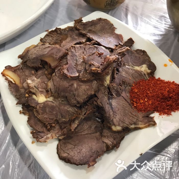 卤牛肉