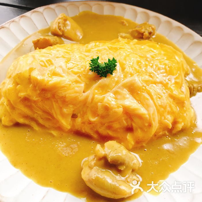 日式咖喱蛋包饭