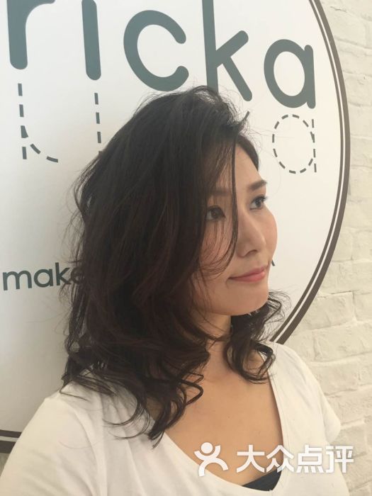 atricka hair&make idea(日本人常驻美容室)日本电台主持人ayaka图片