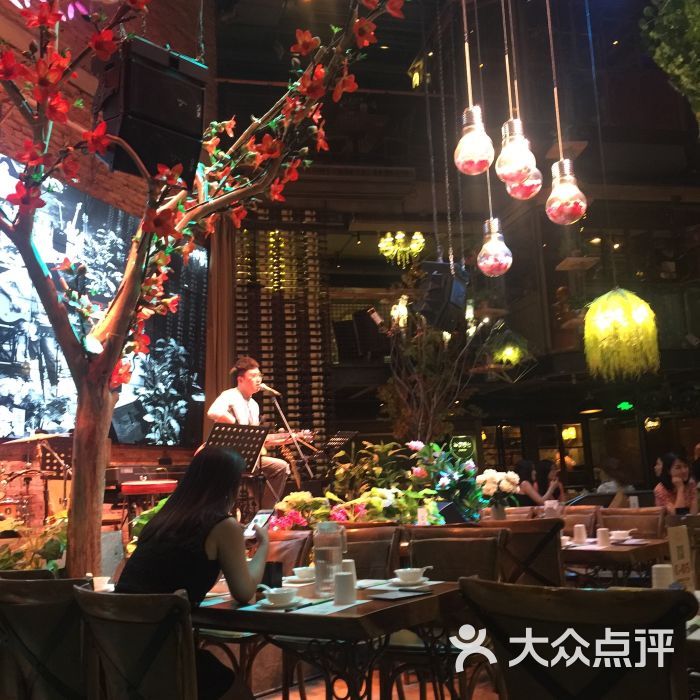 胡桃里音乐酒吧餐厅-大堂图片-西安美食-大众点评网