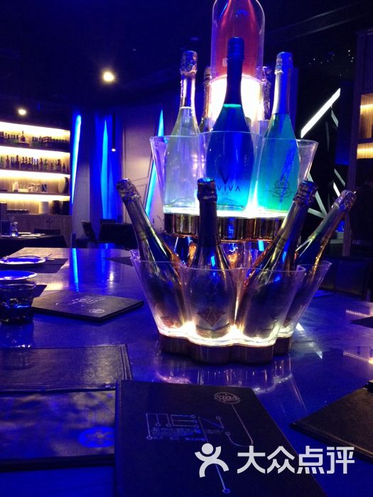 星空主题西餐酒吧(万达金街店)图片 - 第1张图片