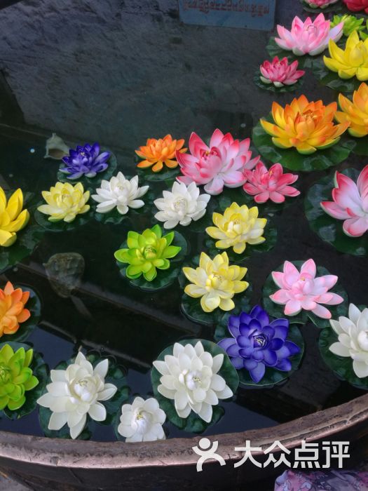 大庆书苑:大庆书院非常赞,离孩子上课的地.大庆