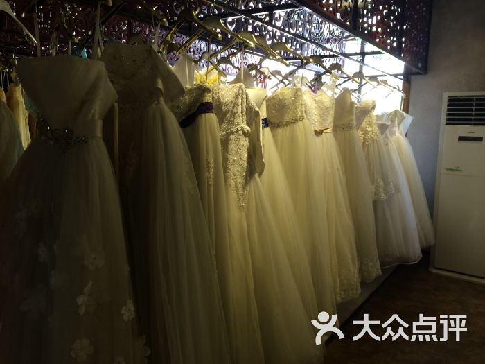 广州婚纱摄影店排名_婚纱摄影店排名前十名(2)