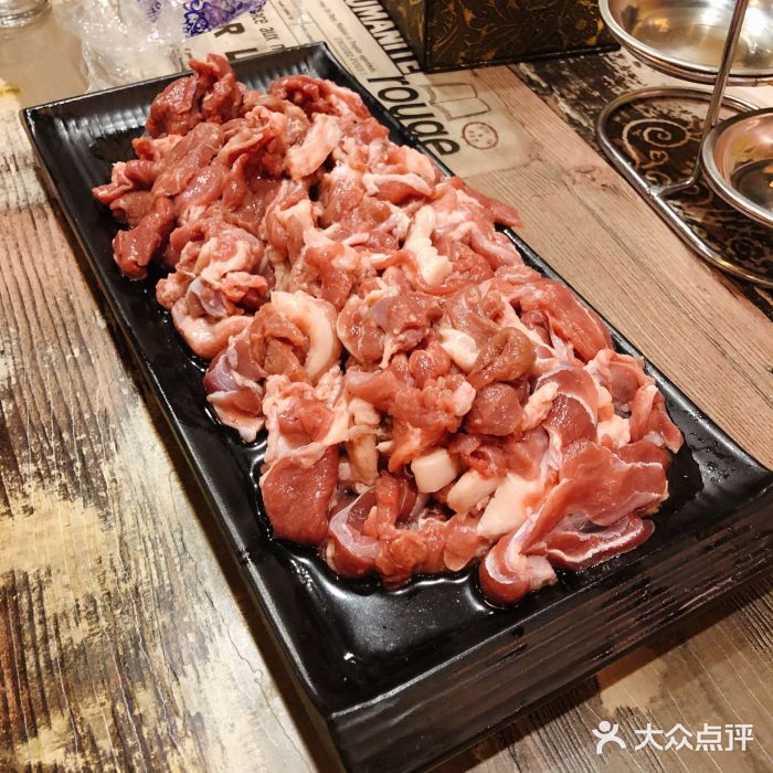 冬羊夏虾烤吧(金陵小区店)鲜切羊肉图片