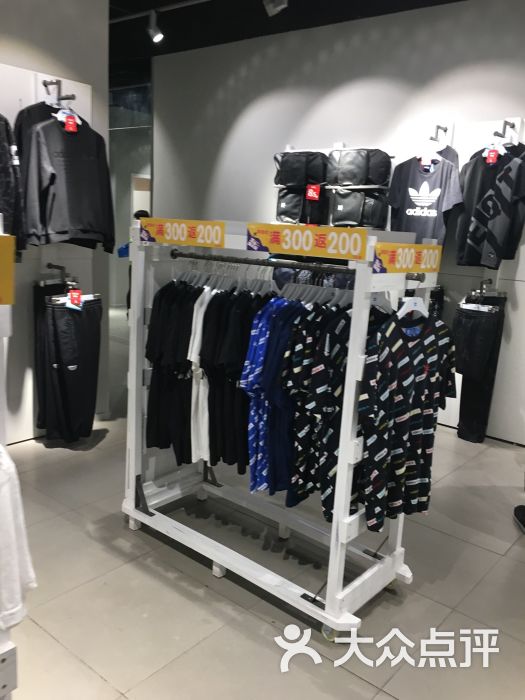 万象汇店阿迪达斯图片 - 第4张