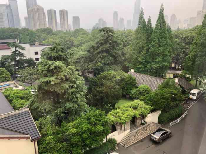 南京西康宾馆-"蹭饭才有机会来西康宾馆,第一次来,位置不.