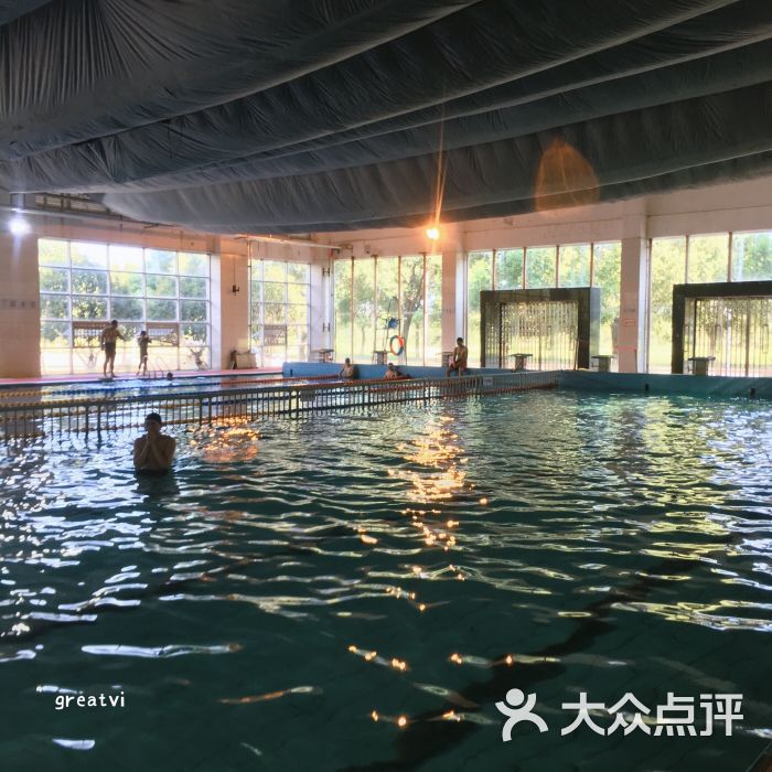 湖北经济学院体育馆