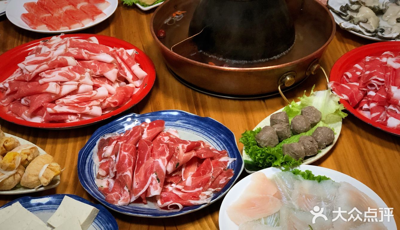 北京老胡同铜锅涮肉