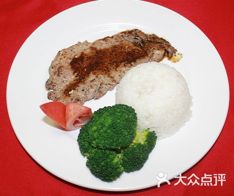 牛排套餐饭