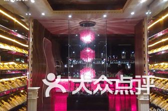大连酒吧排名_大连tt酒吧陈世镇图片(3)