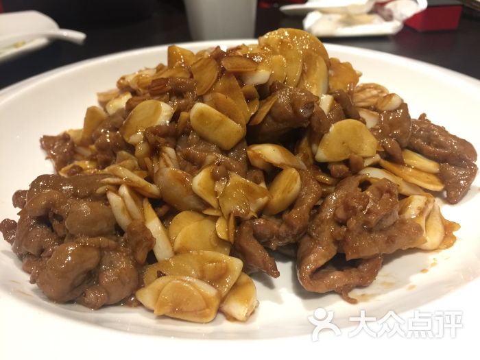 老牌坊鲁菜名店(领秀城店)蒜爆羊肉图片 - 第1张