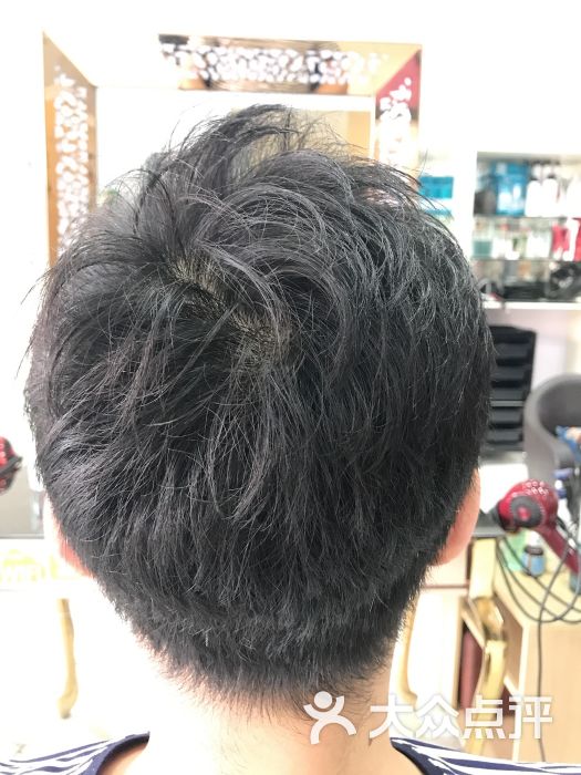 逸阁发型 hair edge男士剪发图片 - 第1张