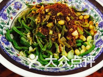 手工菠菜面
