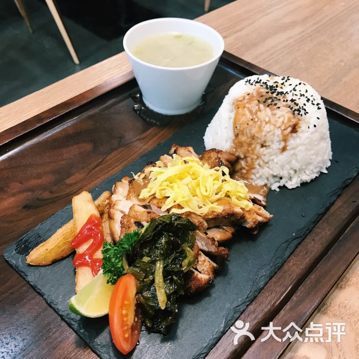 米尤里(精致米饭简餐北门桥店)法式香烤鸡排套餐图片 第1张