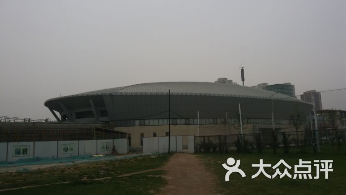 天津商业大学风雨操场羽毛球馆图片 - 第2张
