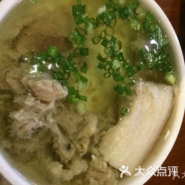 雄记猪肉汤