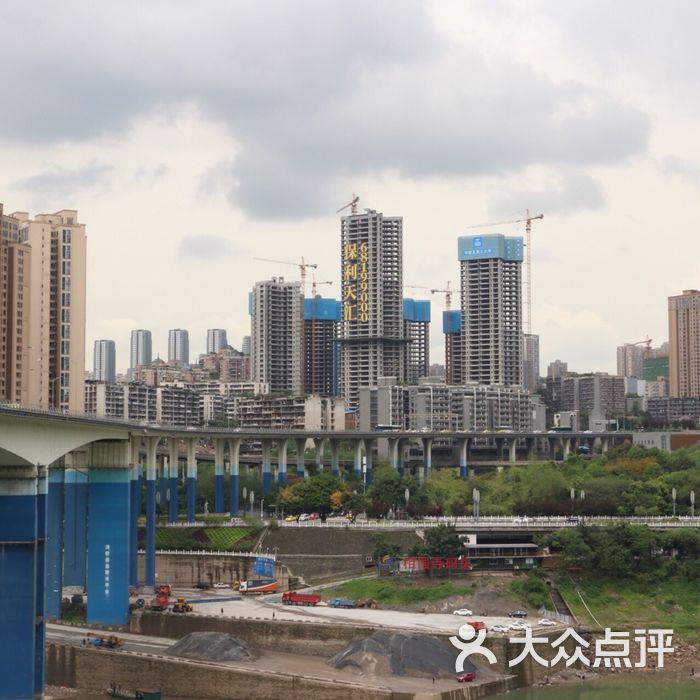 黄花园-地铁站