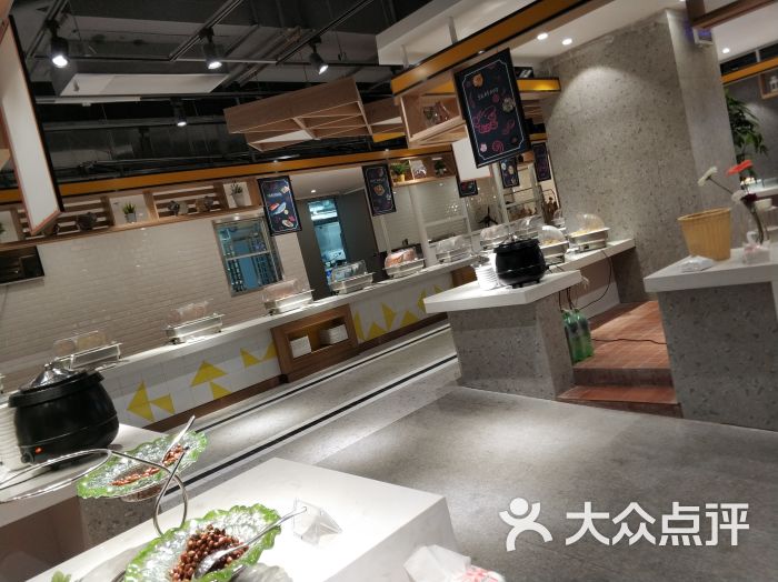 新能量全智能精品餐厅