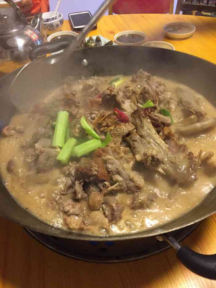 鹅喝醉了会喷火