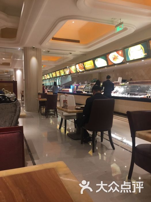 白金汉爵大酒店24小时餐厅图片 第115张