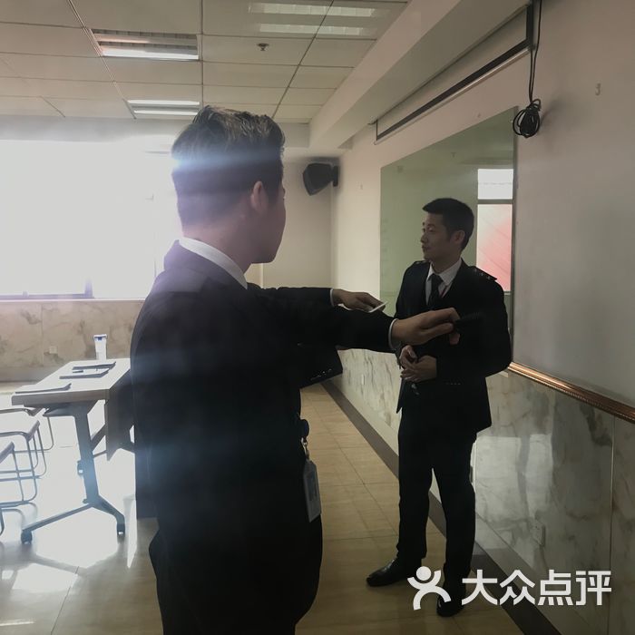 上海文峰美容美发培训学校