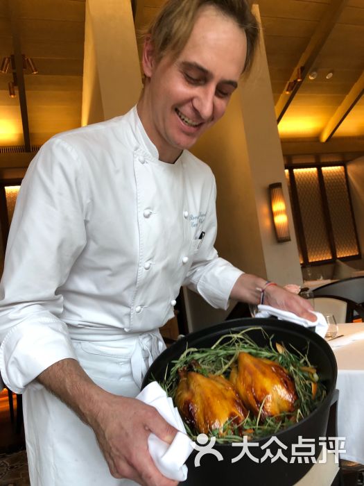 le comptoir de pierre gagnaire(建业里嘉佩乐酒店)图片 - 第1张