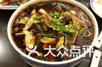 铜梁县行政学校附近有什么好吃的-铜梁区