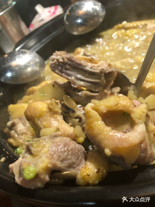 表哥羊鸡火锅(望京店)海南扇鸡焖花螺图片
