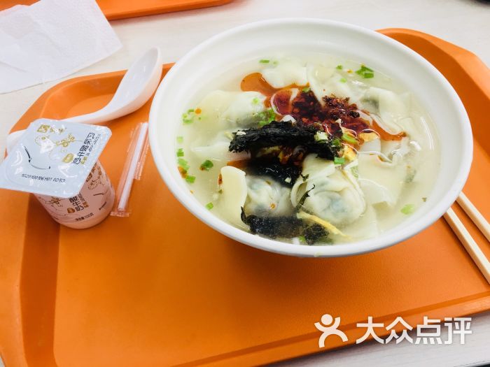 村田食堂:对于新食堂来说,主要有几个亮点.无锡