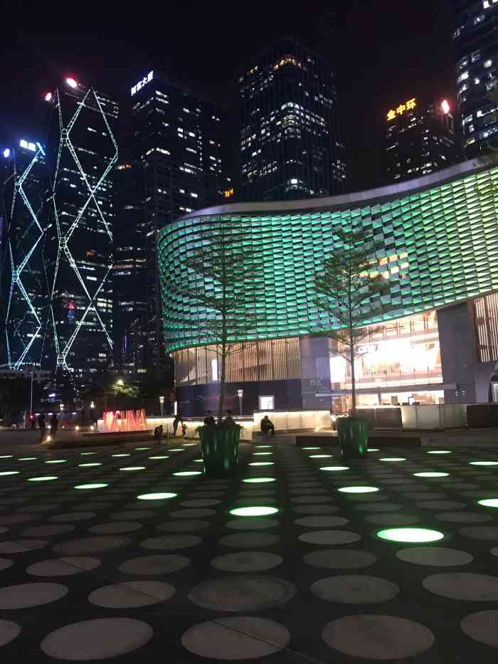 one avenue·卓悦中心-"[吐]9月份就开业了吧,貌似分东南西北四.