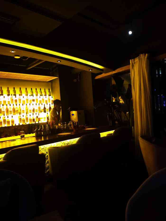 不二·民谣音乐餐酒吧(九眼桥店)