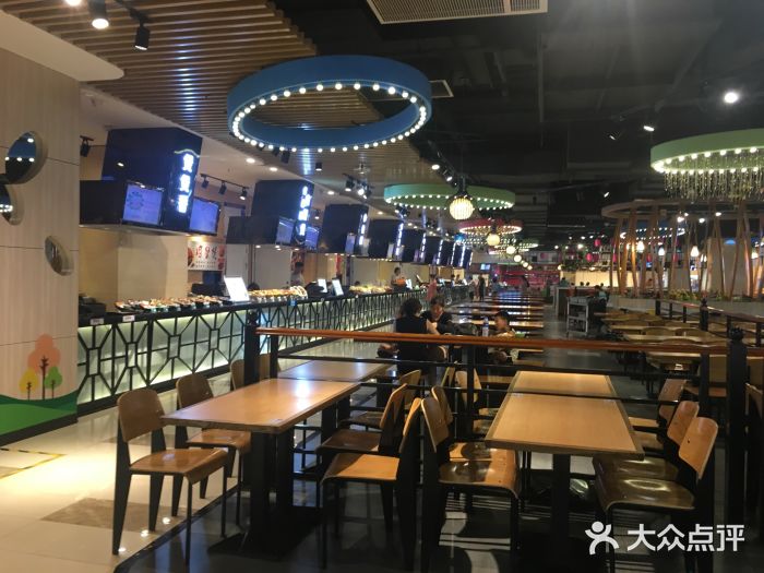 木森美食广场(江南环球港店)图片