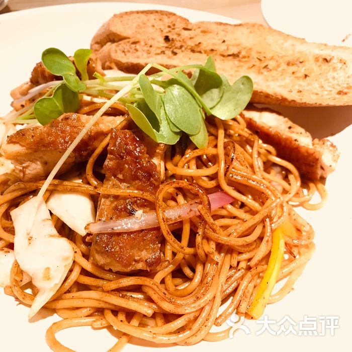 卡朋西餐